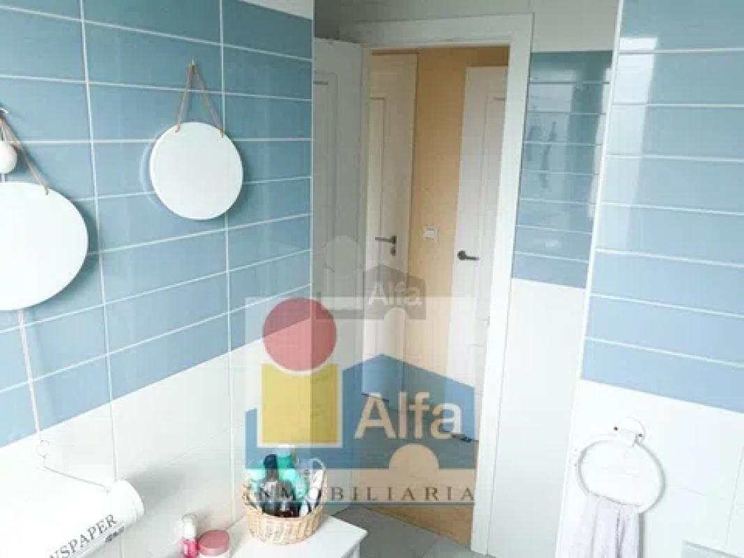 Продажа квартиры на Pueblo Poniente, Бенидорм
photo 1