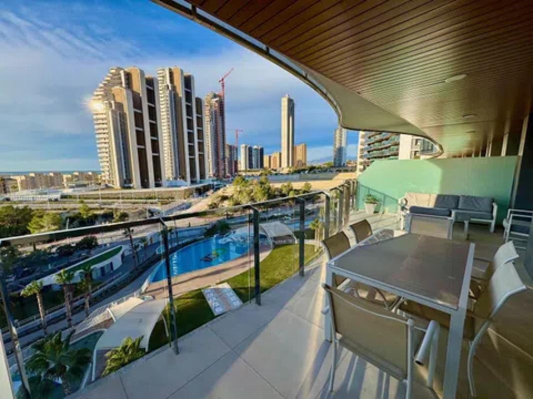 Sale of apartment in Playa de Poniente, Benidorm
photo 1