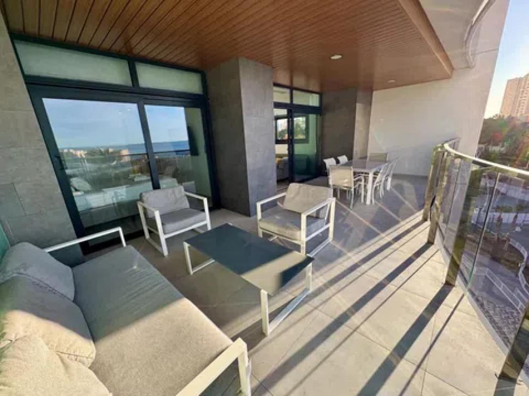 Sale of apartment in Playa de Poniente, Benidorm
photo 2