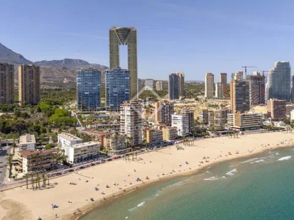 Piso en venta en Avenida de Mejico, Benidorm thumbnail 2