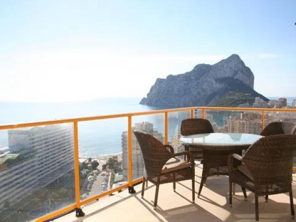 Продажа квартиры в Playa de Fossa-Levante, Кальпе photo 1