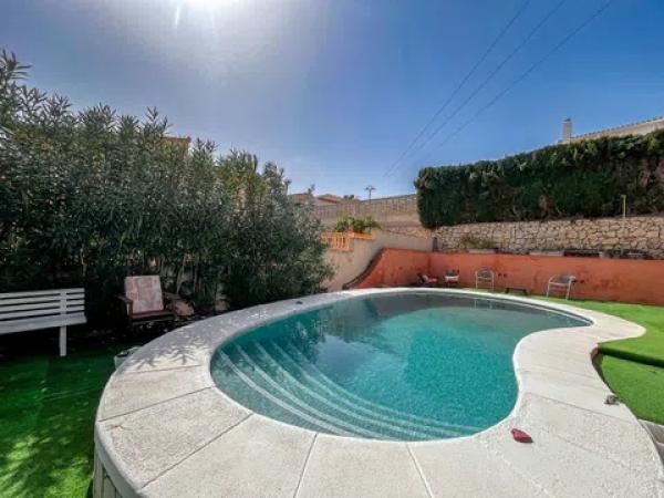 Detached villa for sale in  Cometa-Carrió, Calpe photo 2