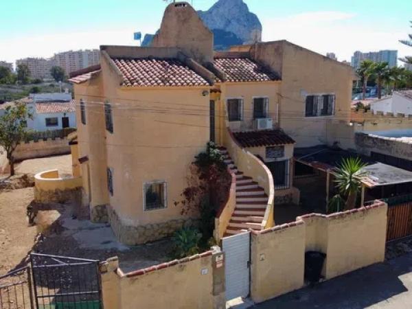 Chalet independiente en venta en Calpe Pueblo, Calpe photo 1