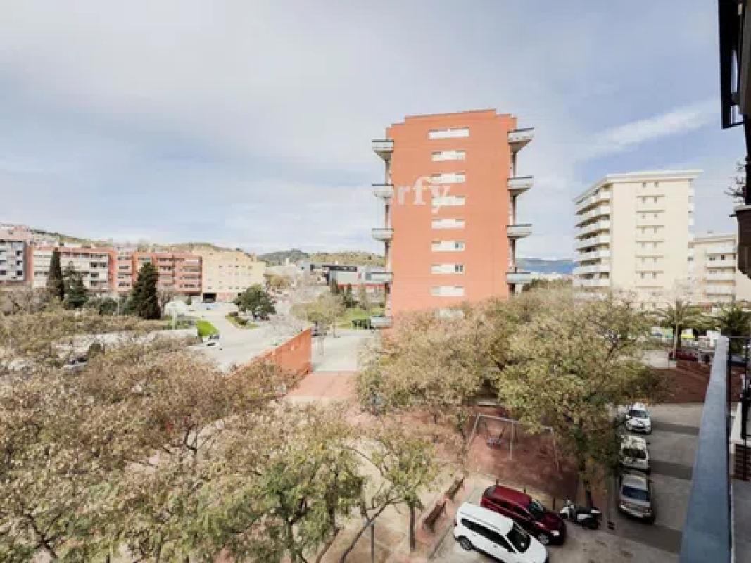 Propiedades en venta y alquiler en España photo 2