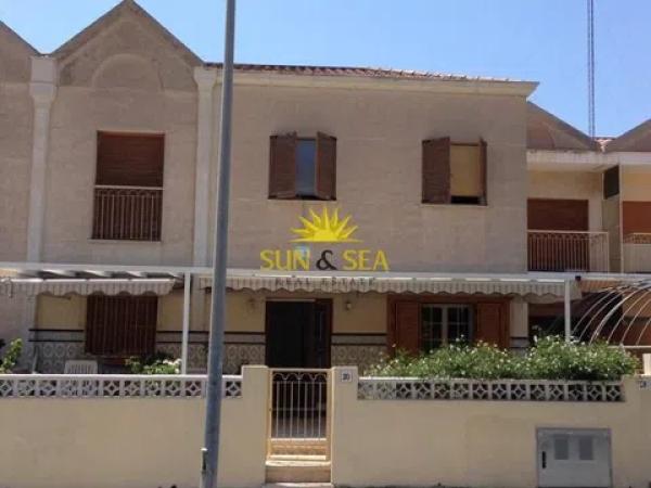 Detached villa for sale in Calas de Santiago Bernabeu, Santa Pola thumbnail 1