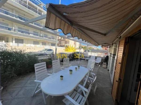 Detached villa for sale in Calas de Santiago Bernabeu, Santa Pola thumbnail 2