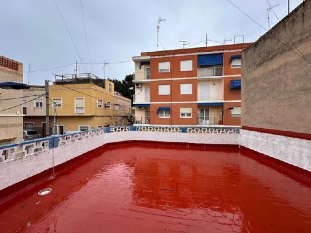 Propiedades en venta y alquiler en España photo 1