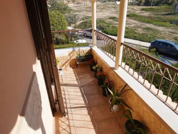 Chalet adosado en calle Honduras, 40 photo 1