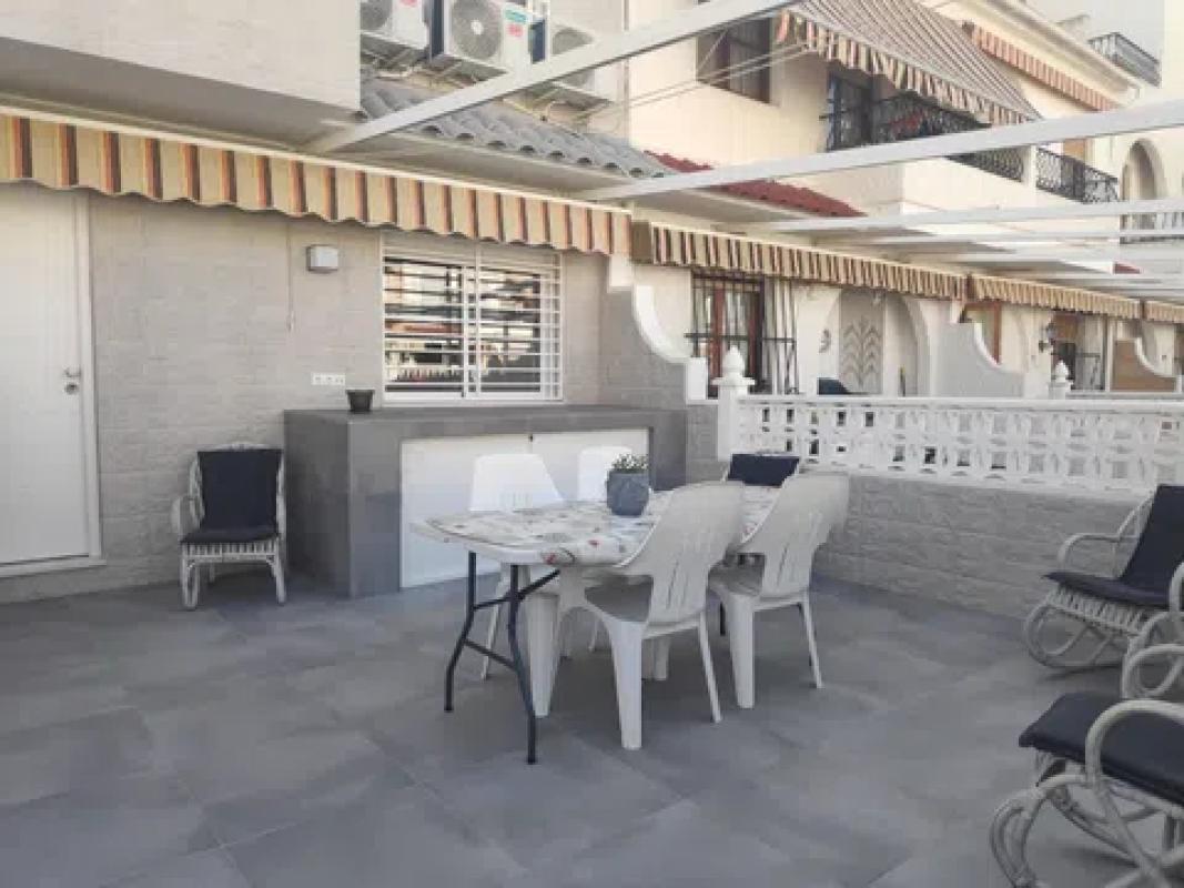 Properties for sale and rent in Spain photo 5
