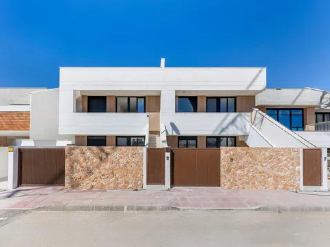APARTMENTS AND PENTHOUSES SUNPRIVILEGE 2