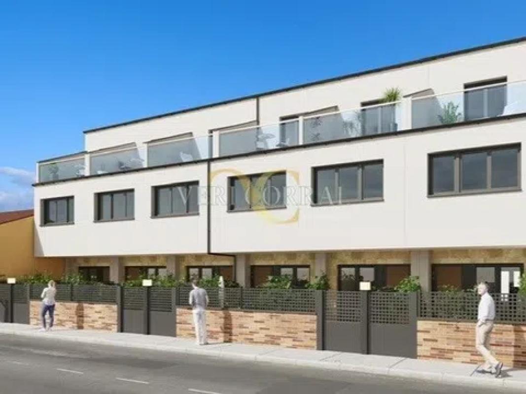Venta de chalet adosado en  Rioja, 28 , Gijón photo 3