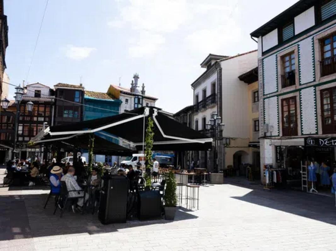 Obra nueva CALLE BARQUERAS en Llanes (Revista) photo 1