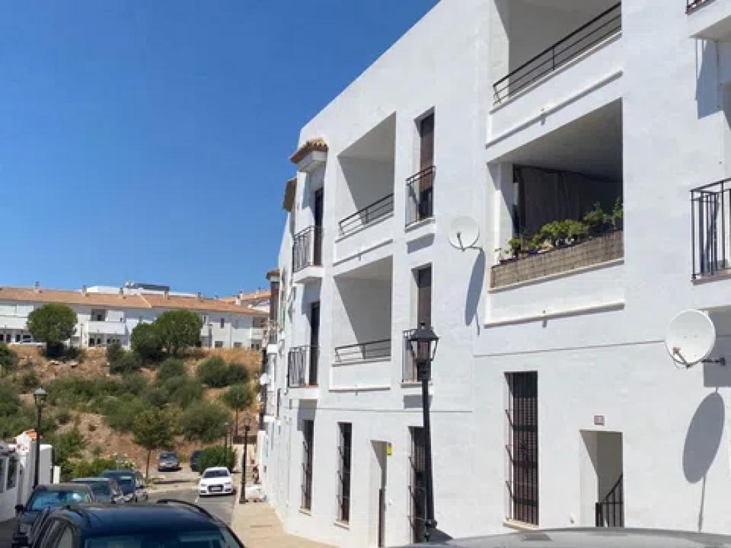 Venta de piso en Calle Paterna de Rivera s/n, Alcalá de los Gazules
photo 2