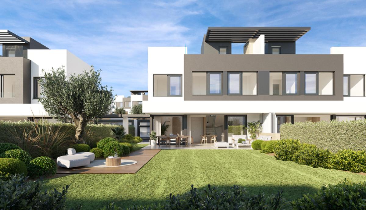 Serene Atalaya Golf