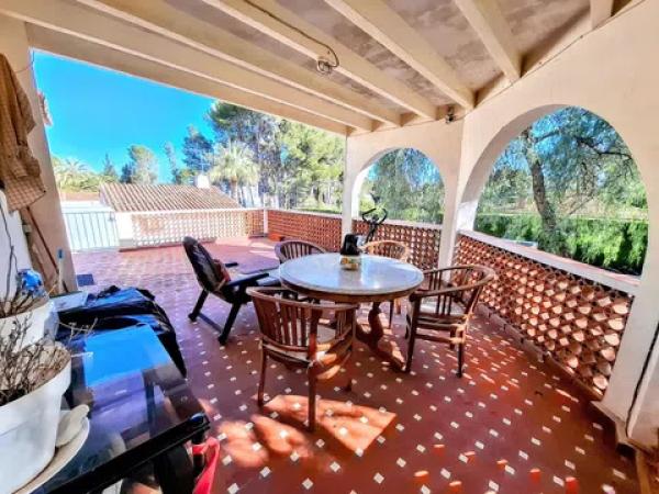 Chalet independiente en venta en Les Rotes/Las Rotas, Denia photo 1