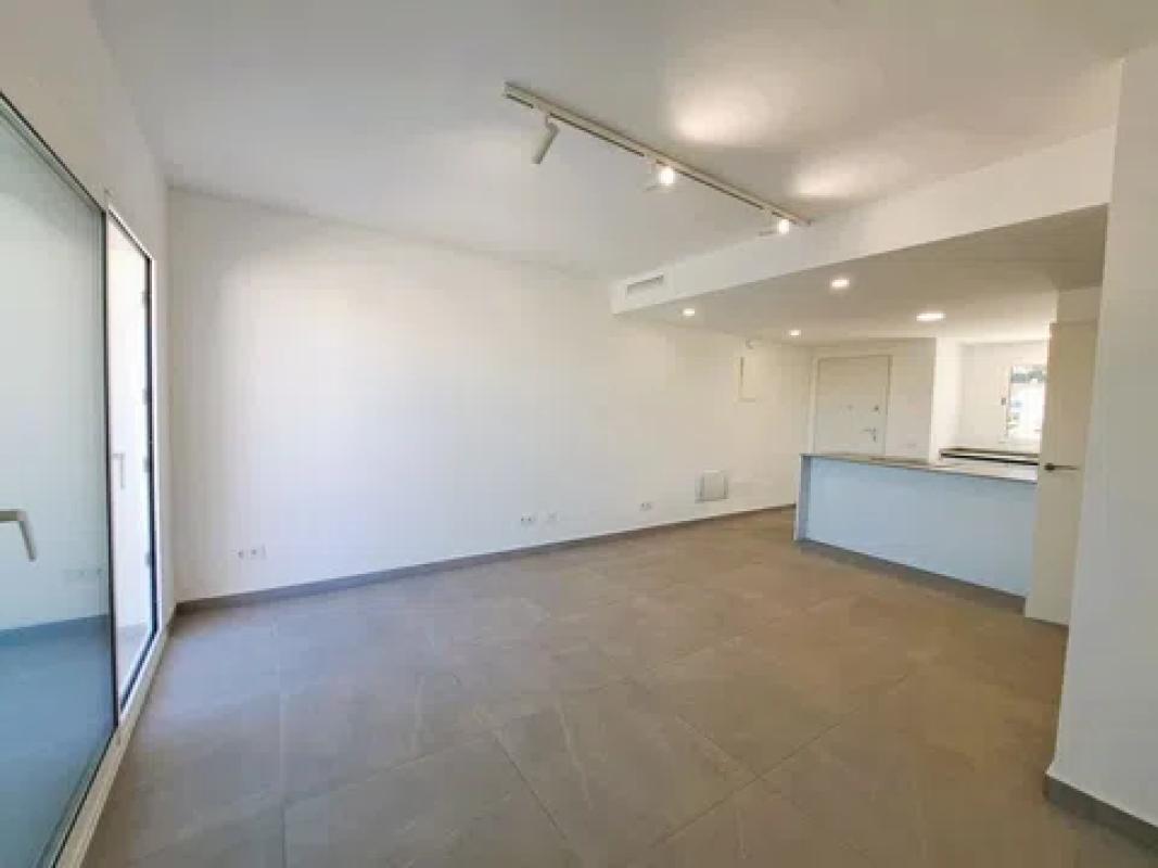 Venta de piso en Calle Bresquiller, Denia
photo 1