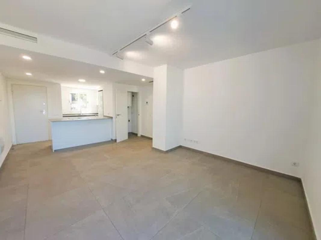 Venta de piso en Calle Bresquiller, Denia
photo 3