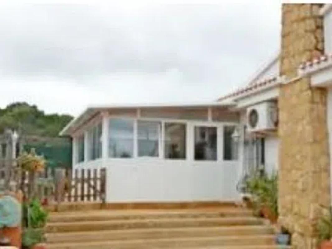 Properties for sale and rent in Spain photo 3