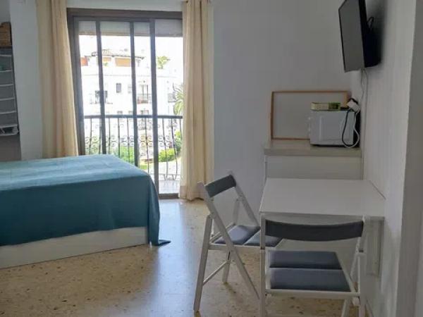 Estudio en venta en Calle de la Llagosta, 7, Denia thumbnail 2
