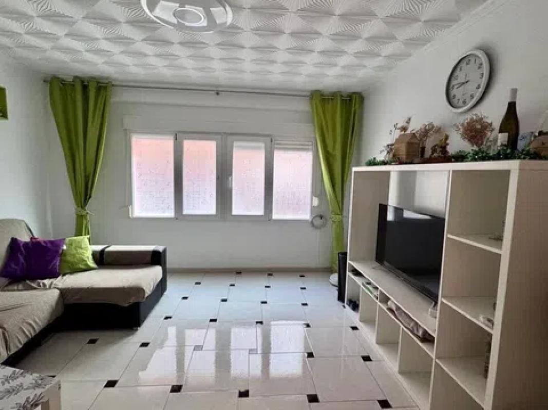 Sale of apartment in Calle de Lepant, Denia
photo 1