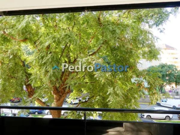 Piso en venta en Avenida Juan Chabás, 3, Denia photo 1