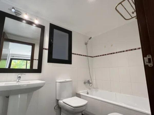 Piso en venta en Avenida Juan Chabás, 3, Denia thumbnail 2