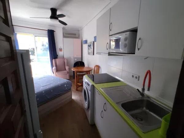 Estudio en venta en Barrio Les Bassetes-El Marjal, Denia photo 1