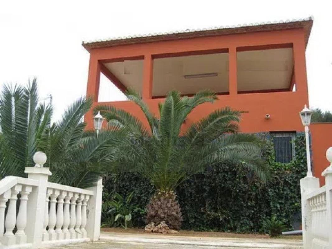 Propiedades en venta y alquiler en España photo 4