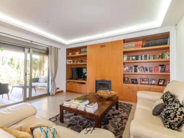 Detached villa for sale in  El Montgó, Denia photo 4