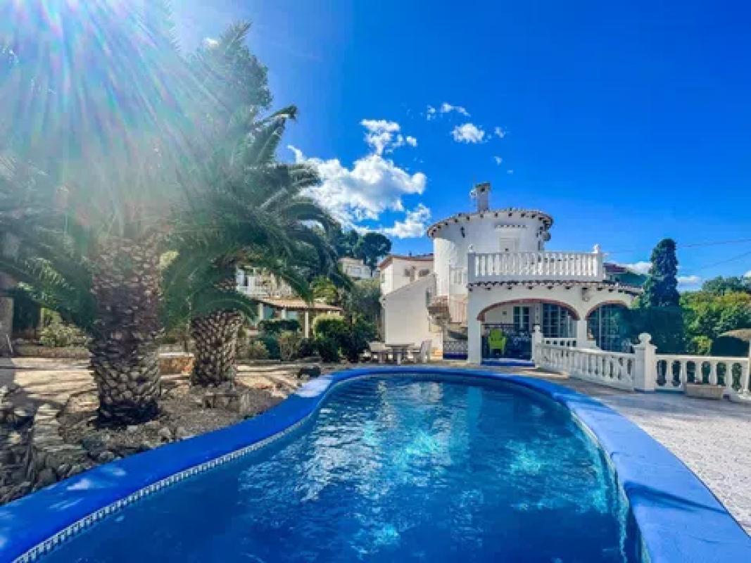 Propiedades en venta y alquiler en España photo 1