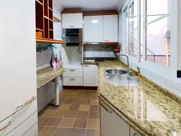 Chalet adosado en calle Major thumbnail 1