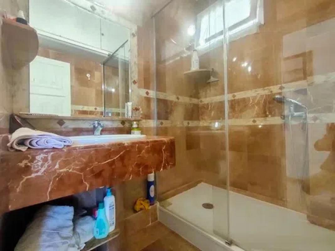 Propiedades en venta y alquiler en España photo 2