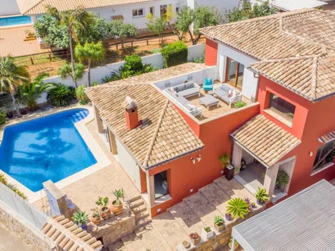 Propiedades en venta y alquiler en España photo 2
