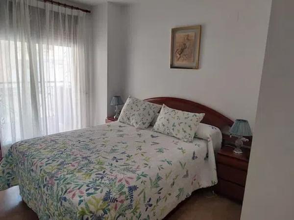 Piso en venta en  Plaza de Benidorm, 11, Denia photo 1