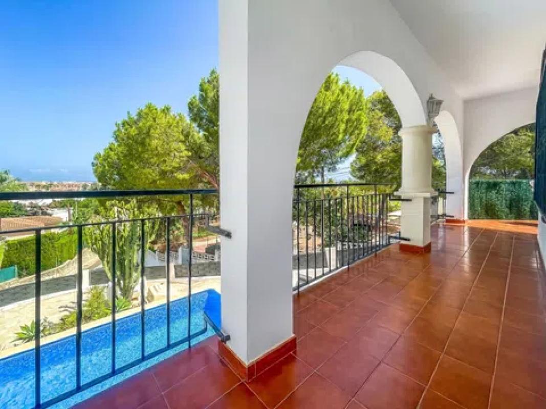 Propiedades en venta y alquiler en España photo 3