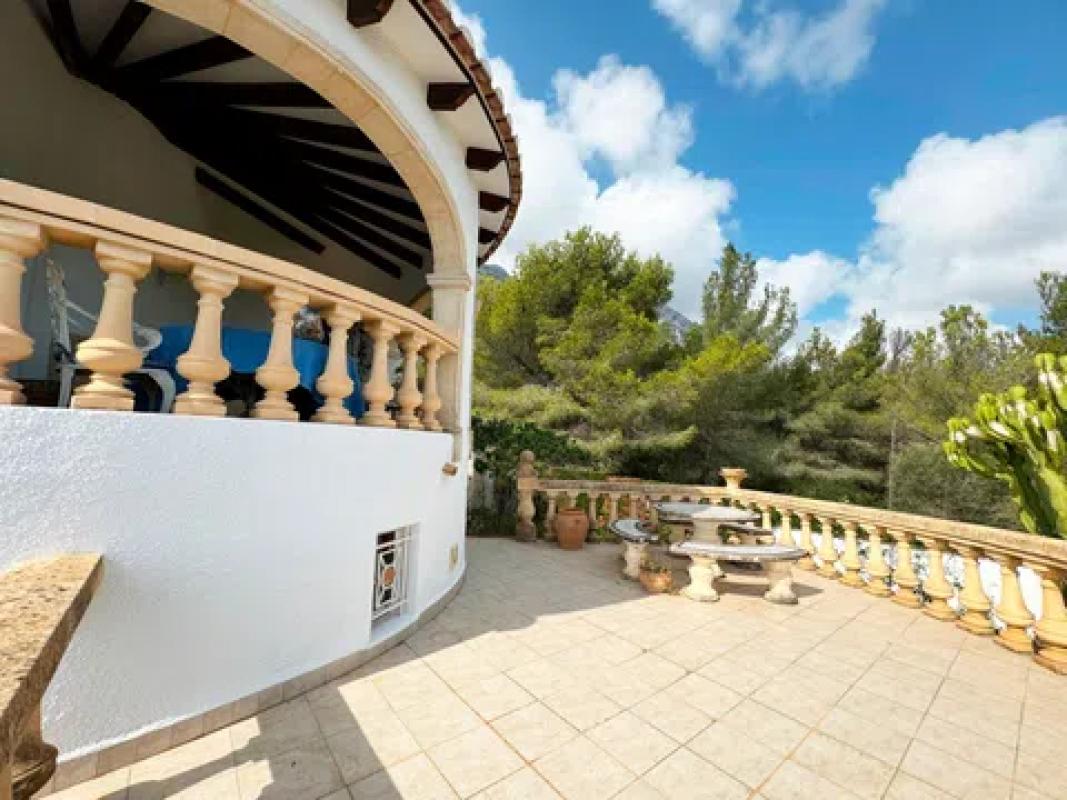 Propiedades en venta y alquiler en España photo 3