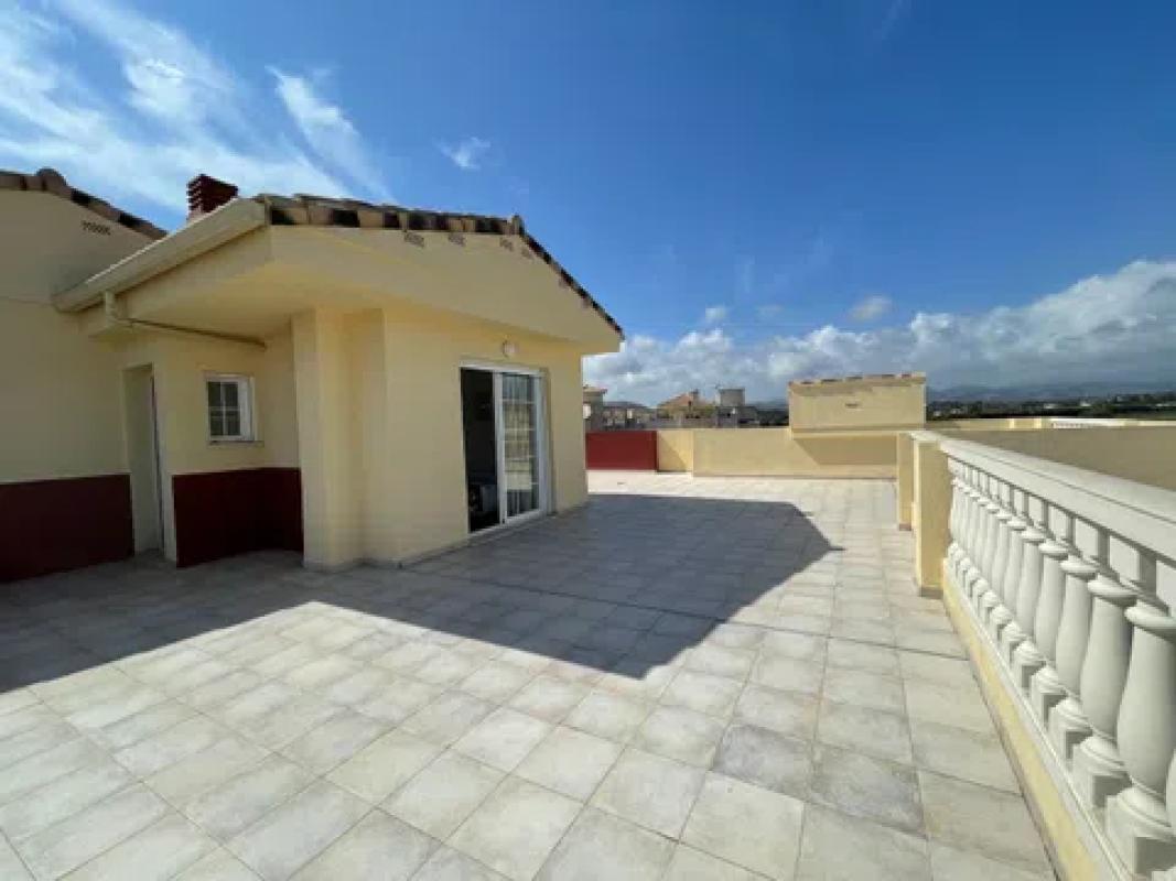 Venta de ático en  Calle Coll Verd, Denia photo 2