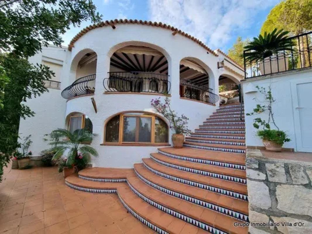 Propiedades en venta y alquiler en España photo 3
