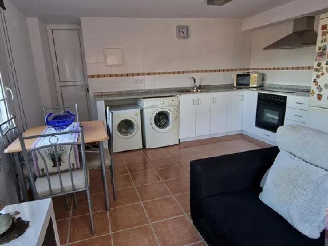 Недвижимость на продажу и в аренду в Испании photo 1