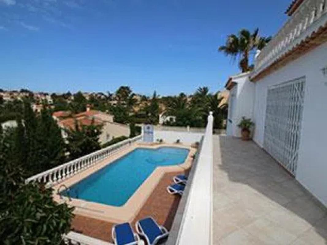 Propiedades en venta y alquiler en España photo 1