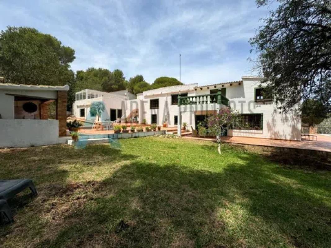 Propiedades en venta y alquiler en España photo 2