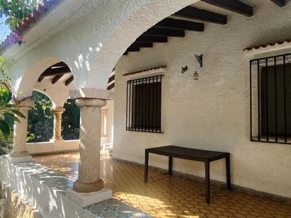 Chalet independiente en venta en  Les Rotes/Las Rotas, Denia photo 3
