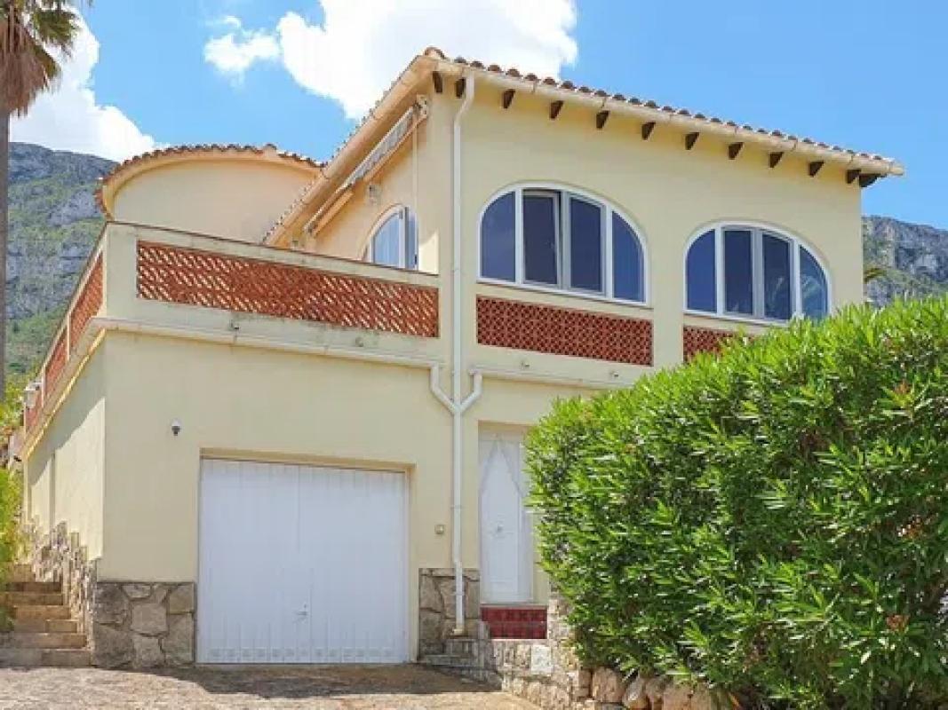 Propiedades en venta y alquiler en España photo 2