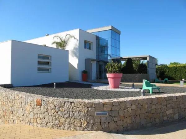 Chalet independiente en venta en El Montgó, Denia thumbnail 2
