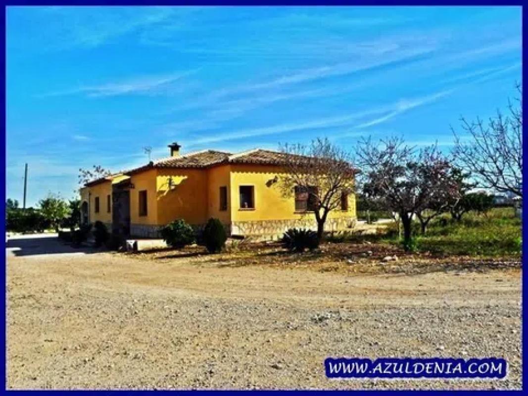 Venta de chalet independiente en Partida Pinella, Denia
 photo 2