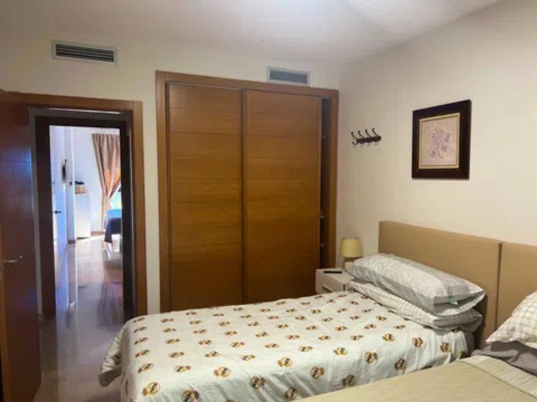 Sprzedaż mieszkania w Calle Pintor Llorens, 13, Dénia
 photo 3