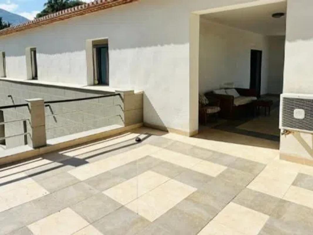 Propiedades en venta y alquiler en España photo 5