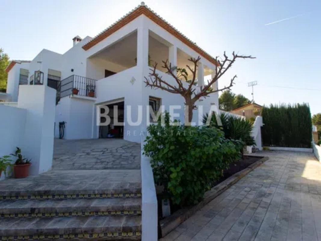 Propiedades en venta y alquiler en España photo 4