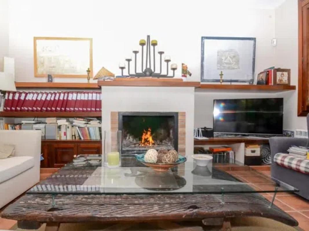 Properties for sale and rent in Spain photo 3