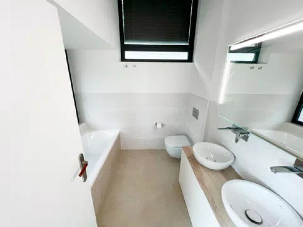 Casa independiente thumbnail 1